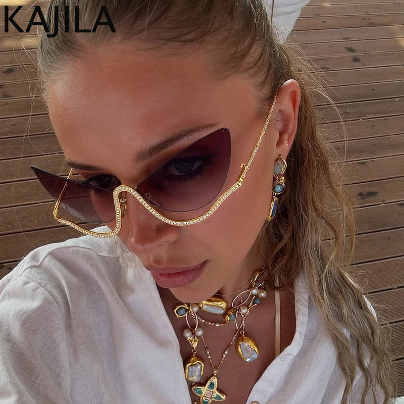 Retro Rhinestone Cat Eye Rimless Punk Sunglasses Women 2025 Luxury Brand Vintage Metal Frameless Sun Glasses Travelling Shades