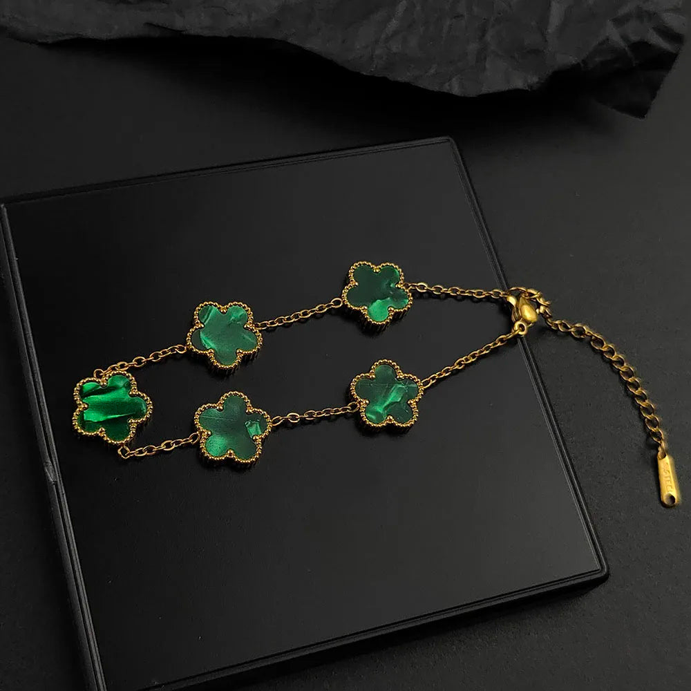 Mussel five-leaf plum blossom stainless steel women's exquisite chain bracelet, 18K gold plated, light luxury, lucky jewelry