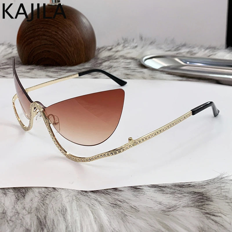 Retro Rhinestone Cat Eye Rimless Punk Sunglasses Women 2025 Luxury Brand Vintage Metal Frameless Sun Glasses Travelling Shades