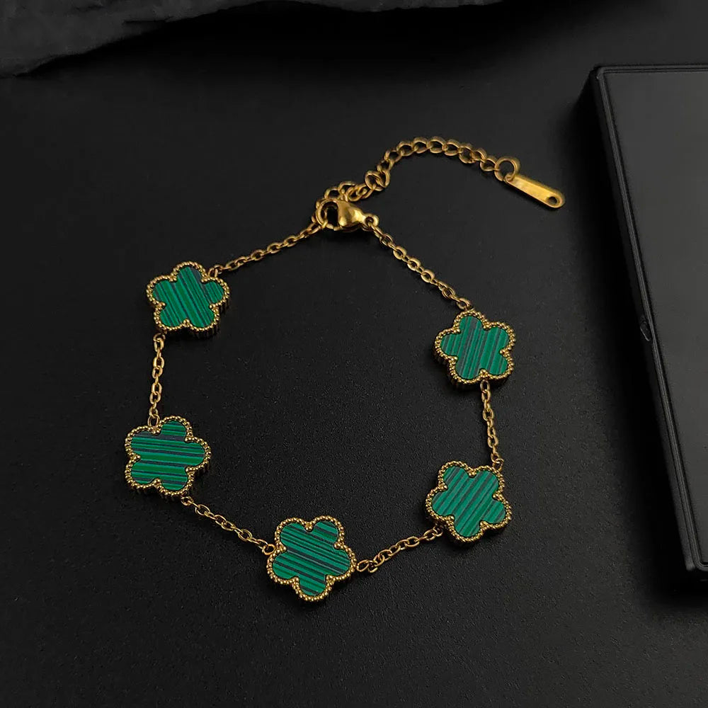 Mussel five-leaf plum blossom stainless steel women's exquisite chain bracelet, 18K gold plated, light luxury, lucky jewelry