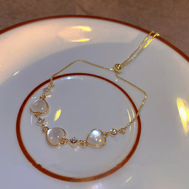 Exquisite Opal Tulip Zircon Bracelet for Women Fashionable Personalized Daily Accessory Party Jewelry Birthday Anniversary Gifts