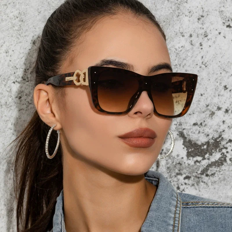 2025 New Fashion Big Frame Cat Eye Sunglasses For Ladies Street Shot Fashionable Sunglasses for Women Driving Shades UV400